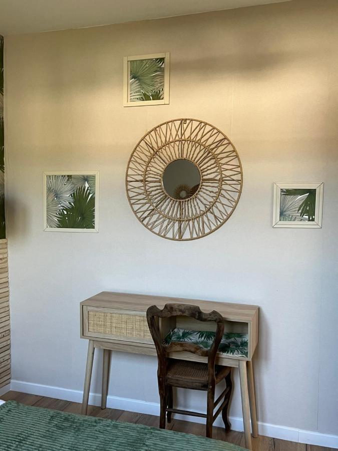 Un Coin Paisible Villa Camon  Exteriör bild